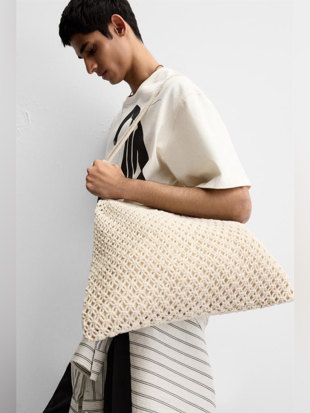 NWOT. Zara Ecru/White Macramé Tote Shopper Bag. - Picture 3 of 12